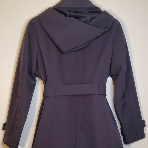 Michael Kors Smokey Gray Zip-Up Belted Jacket with Removable Hood - Picture 12 of 15